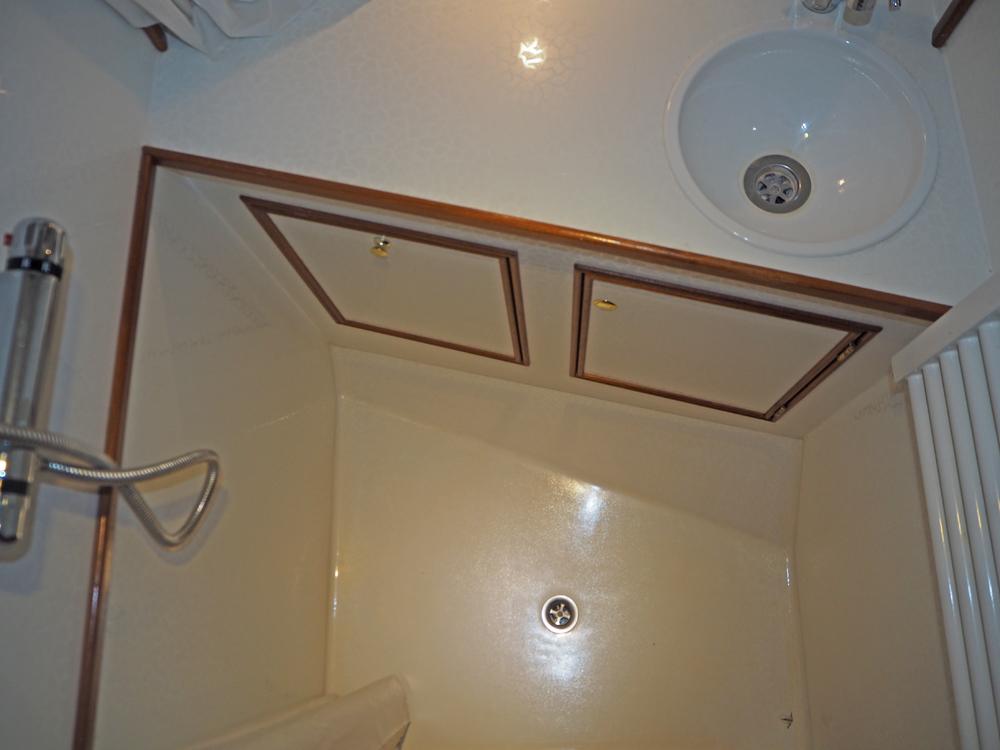 Fore ship, Accommodation